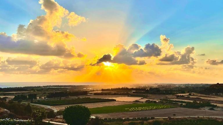 Arodafni House. Unique Views And Amazing Sunsets. Куклия Экстерьер фото
