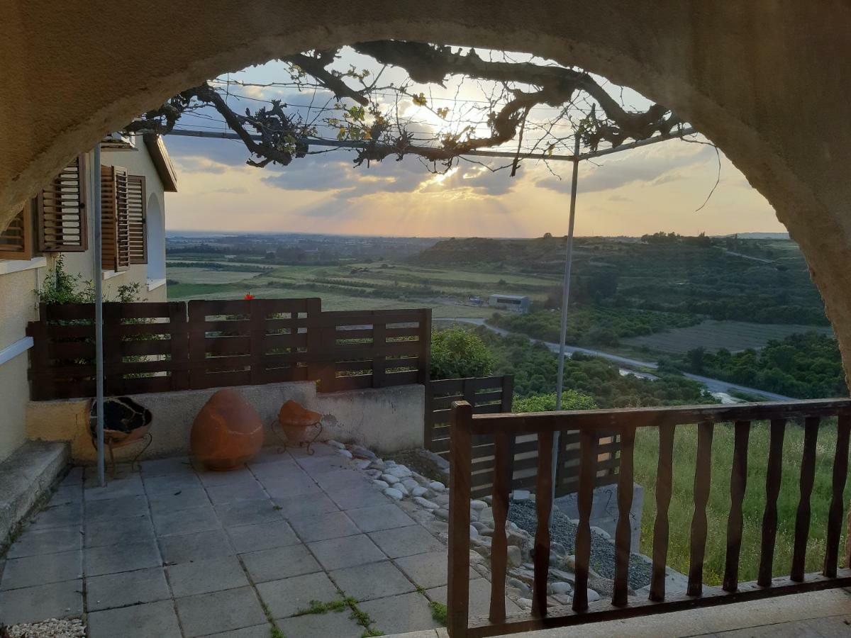 Arodafni House. Unique Views And Amazing Sunsets. Куклия Экстерьер фото